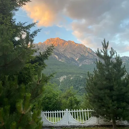 Hotel Perla E Alpeve